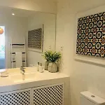 Algarve House With Heated Pool And Jacuzzi Albufeira