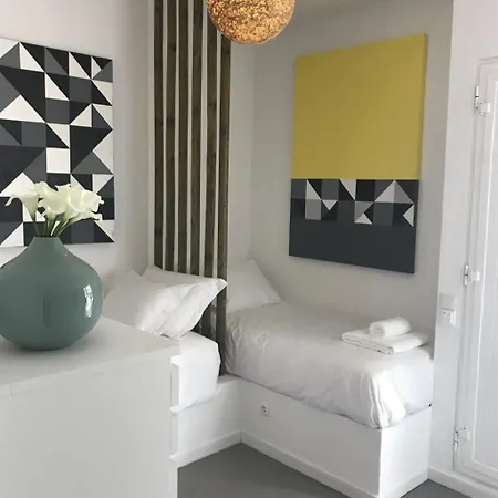 Algarve House With Heated Pool And Jacuzzi *